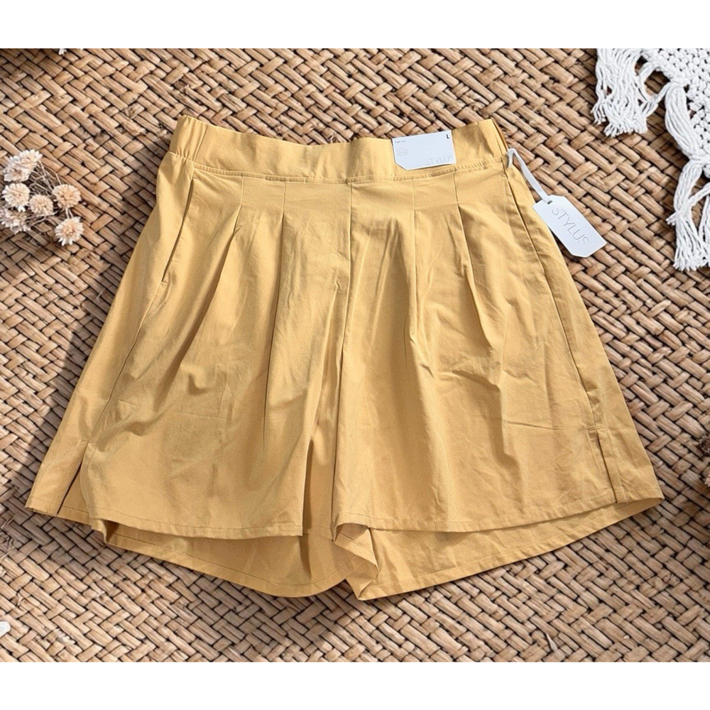 Women's Stylus High-Rise Shorts Size Large Yellow Loose Lightweight Pleated New